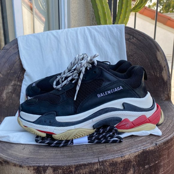 Authentic Balenciaga Triple S 41 main image 2